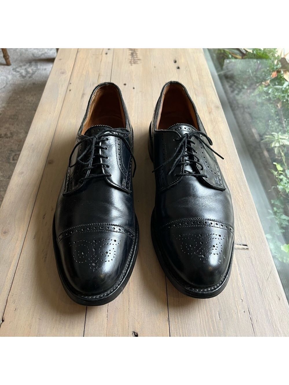 Allen Edmonds “Lexington” Leather Cap Toe Oxfords Size 15